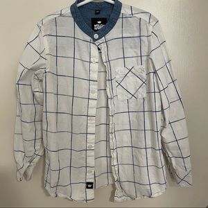 White button up short